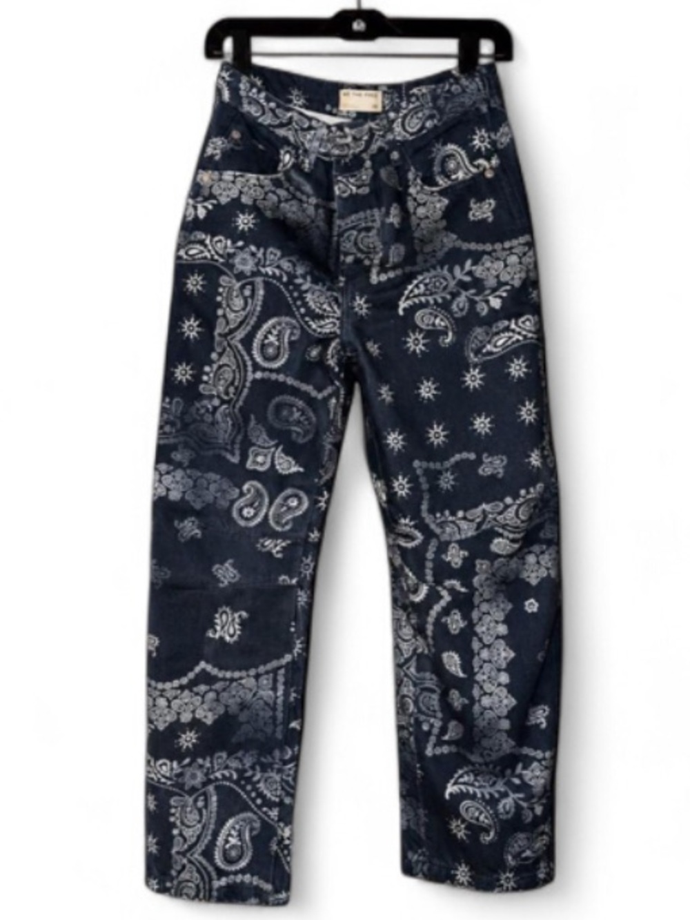 Free People Good Luck Barrel Jeans Bandana Print 26 NWOT Rare Sold Out - Picture 5 of 7